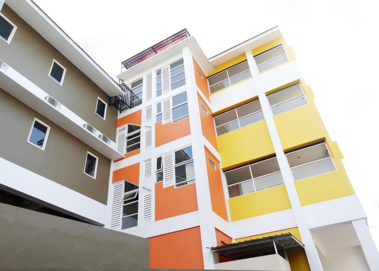 Kelir Residence Semarang Exterior foto