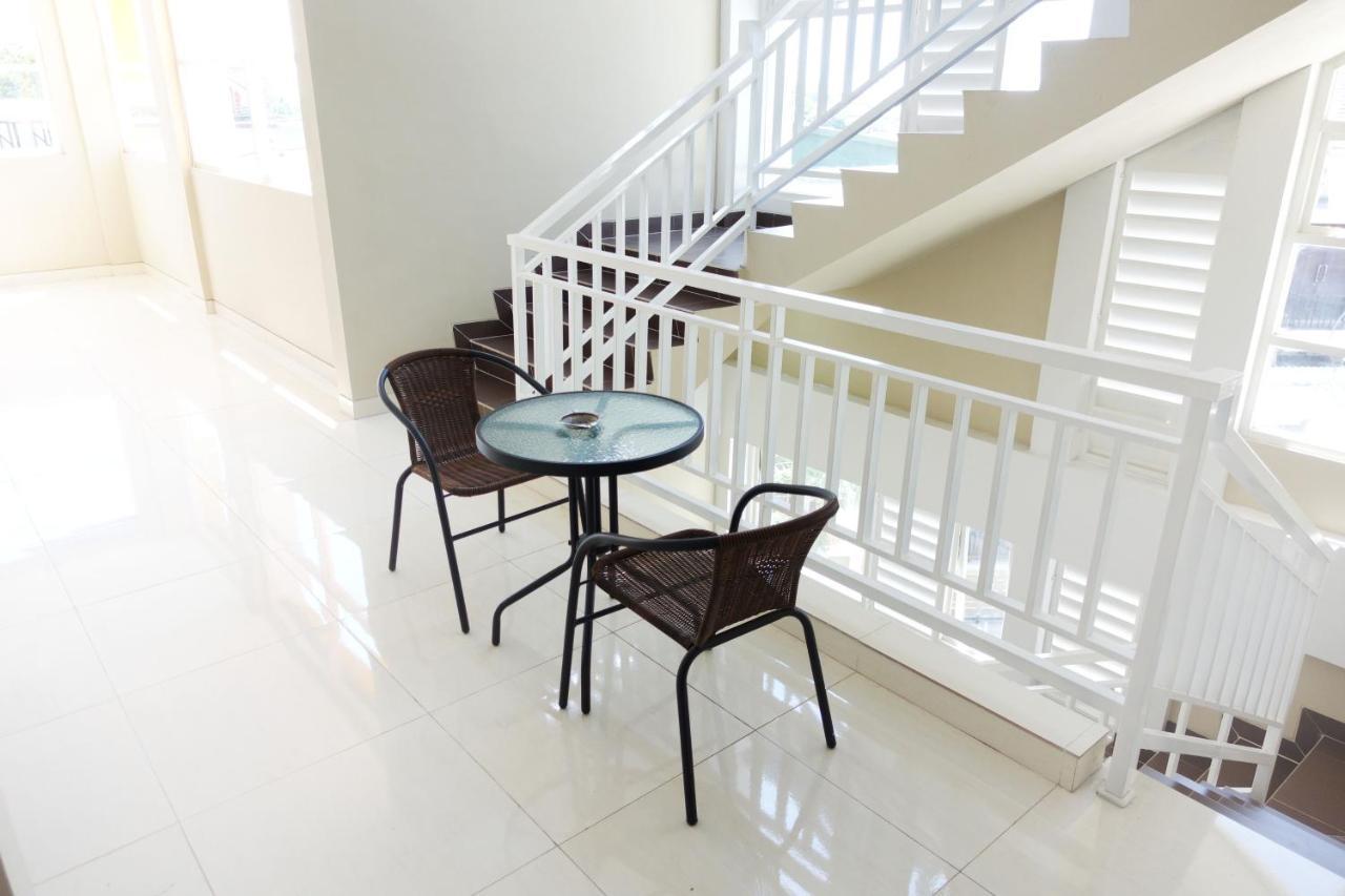 Kelir Residence Semarang Exterior foto